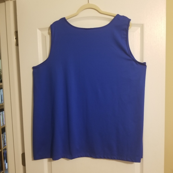 Catherine's Tanks 3X - Picture 4 of 7